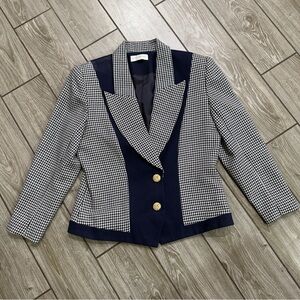 Vintage Women's Navy and White Houndstooth Blazer